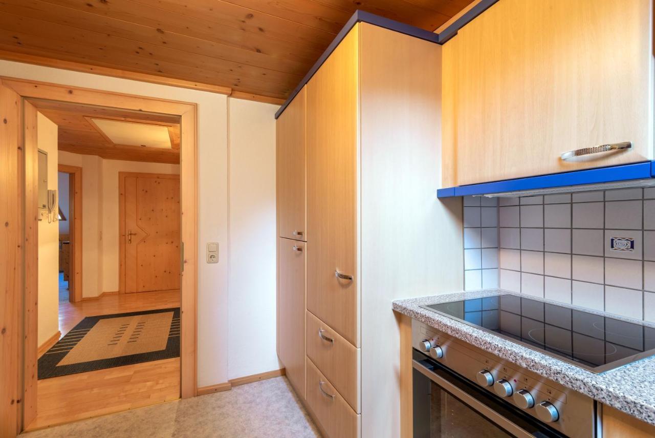Haus St. Bernard Apartment Pettneu am Arlberg Exterior photo